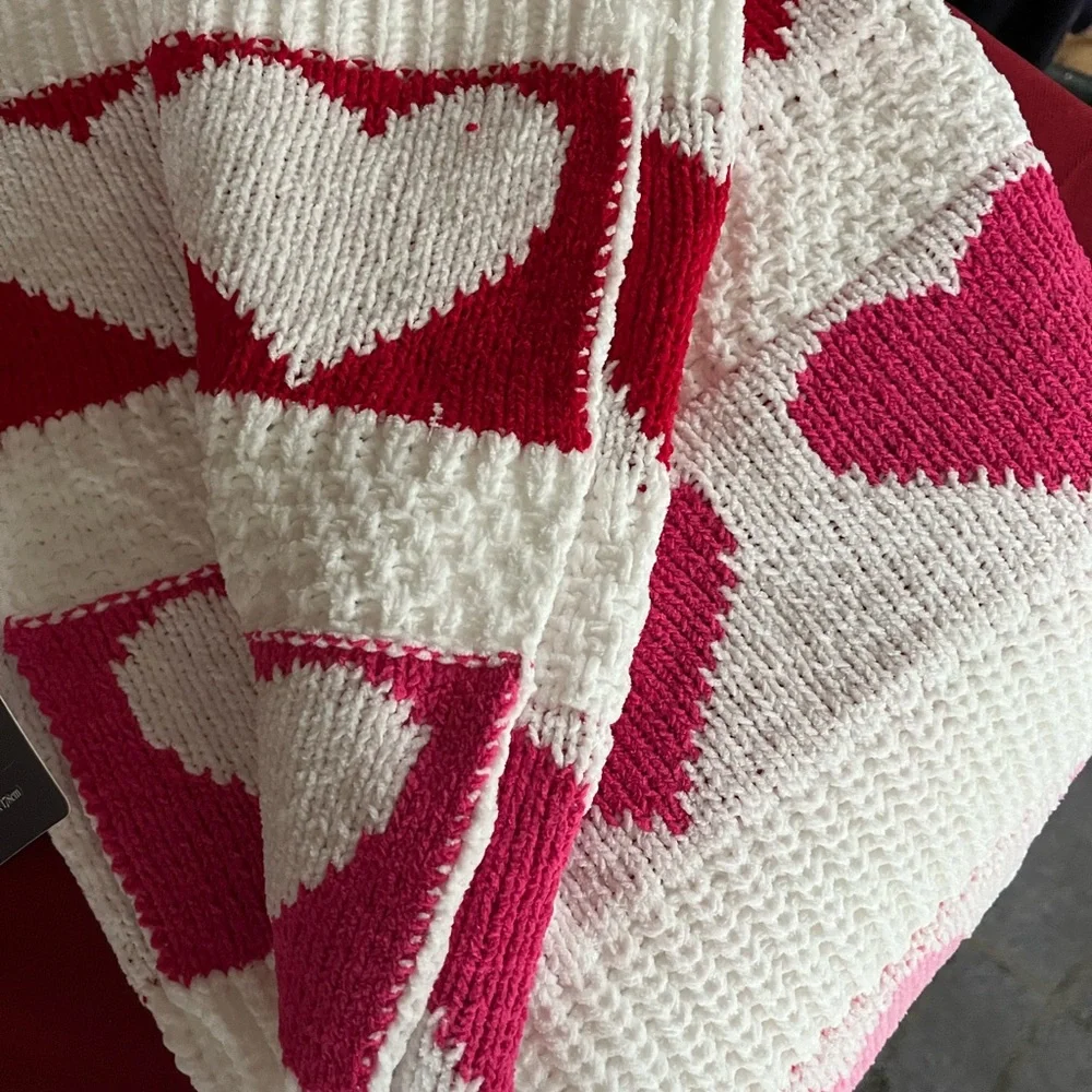 Martha Stewart decorative heart throw Ray for Valentine’s Day 50×70 new with tag